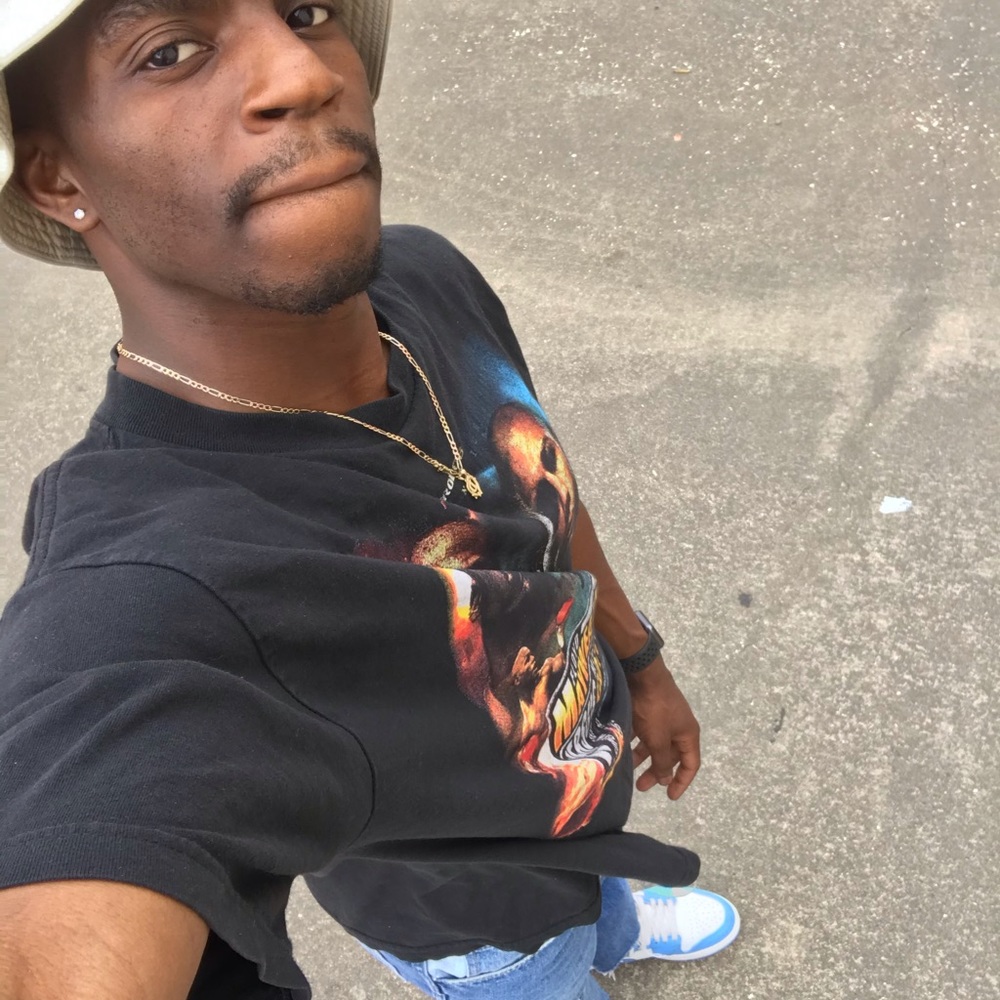 GET TO KNOW ME IM JAY